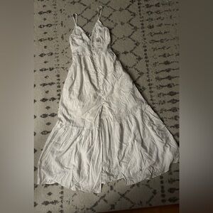 NEVER WORN WHITE A&F MAXI DRESS WITH BUTTONS AND SLIT IN MIDDLE. Size Small.